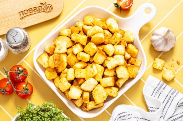 Сухарики с чесноком в духовке Сухарики с чесноком в духовке