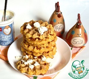 Тыквенные вафли с сыром фета Тыквенные вафли с сыром фета