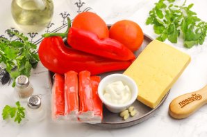 Cалат "Красное море" с крабовыми палочками Cалат "Красное море" с крабовыми палочками