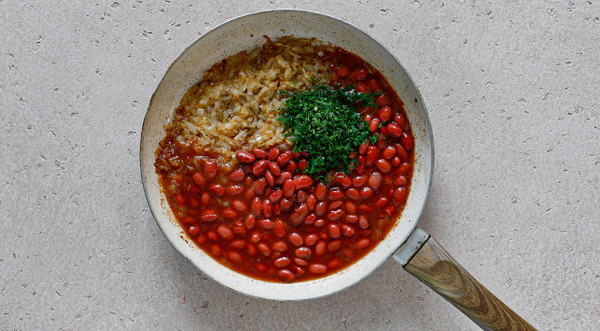 Тефтели с фасолью в горшочках, пошаговый рецепт с фото