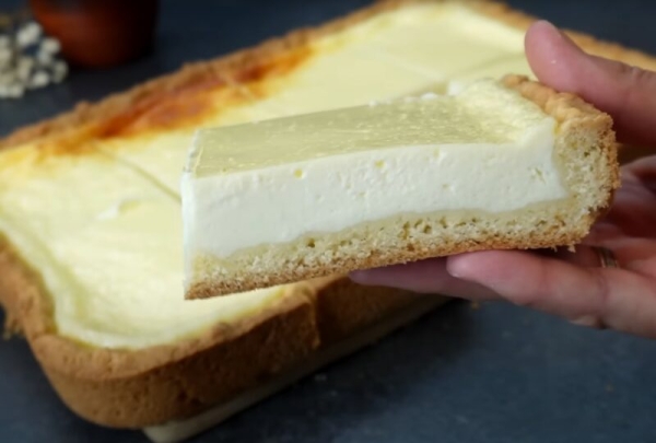 Проще не бывает: готовим сметанник с нежным суфле – пирог, который ваша дочь испечет сама с первого раза! Проще не бывает: готовим сметанник с нежным суфле – пирог, который ваша дочь испечет сама с первого раза!