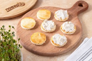 Канапе с огурцом и сыром Канапе с огурцом и сыром