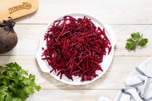 Капуста, квашенная со свеклой Капуста, квашенная со свеклой