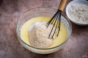 Кекс сухарный на кефире Кекс сухарный на кефире