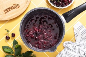 Вишневое варенье с ромом