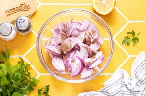 Лук к шашлыку Лук к шашлыку