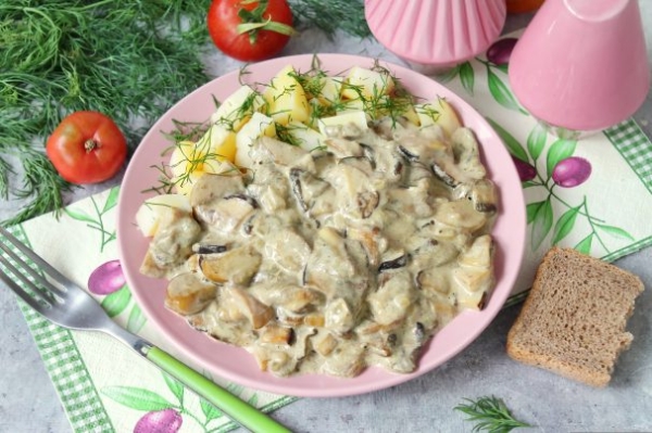 Подлива из белых грибов Подлива из белых грибов