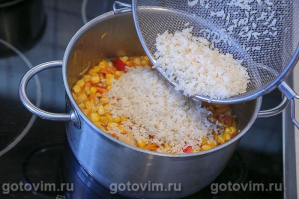 Рис с мясом и свежей кукурузой Рис с мясом и свежей кукурузой