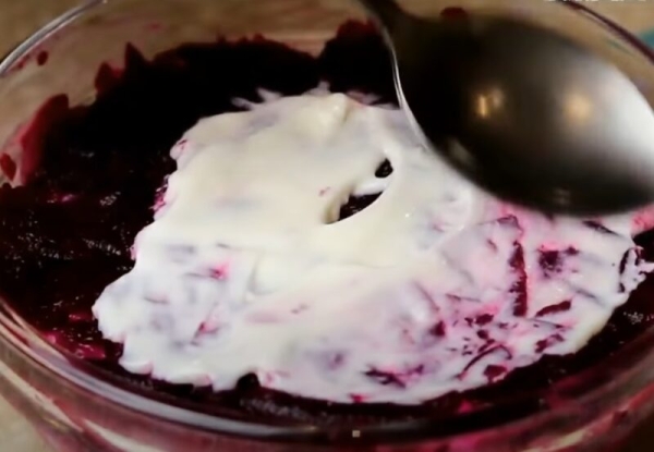 Свёклу покупаю через день. Рецепт вкусного салата за 5 минут: на второй день он ещё вкуснее Свёклу покупаю через день. Рецепт вкусного салата за 5 минут: на второй день он ещё вкуснее