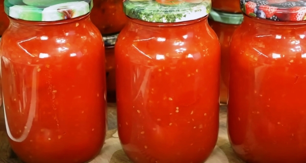 Помидоры, которые тают во рту: уникальный рецепт без воды, уксуса и сахара. Быстрая и вкусная консервация на зиму! Помидоры, которые тают во рту: уникальный рецепт без воды, уксуса и сахара. Быстрая и вкусная консервация на зиму!