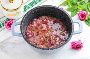 Сироп из лепестков роз Сироп из лепестков роз