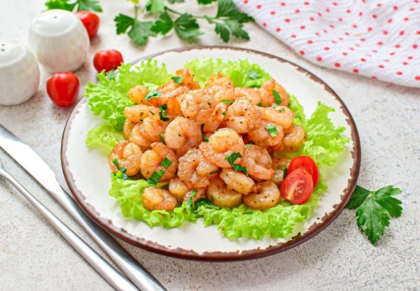 Очищенные креветки "Фламбе" Очищенные креветки "Фламбе"