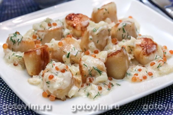 Гребешки в соусе из шампанского и красной икры Гребешки в соусе из шампанского и красной икры