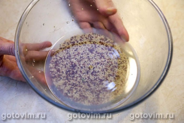 Поке из киноа с куриной грудкой, авокадо и бобами эдамаме