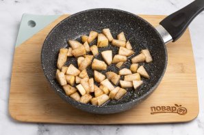 Амарантовая каша с грушей и фундуком Амарантовая каша с грушей и фундуком