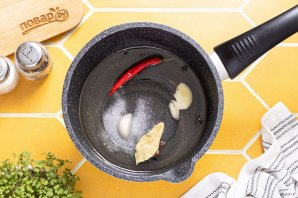 Маринованные мини-перцы с сыром Маринованные мини-перцы с сыром