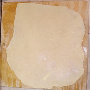 Хворост на сметане с водкой Хворост на сметане с водкой