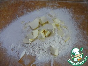 Киш-лорен с сыром и тунцом