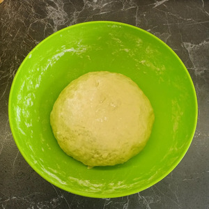 Пирог с курицей и грибами