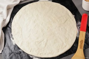 Сладкая пицца с ананасами Сладкая пицца с ананасами