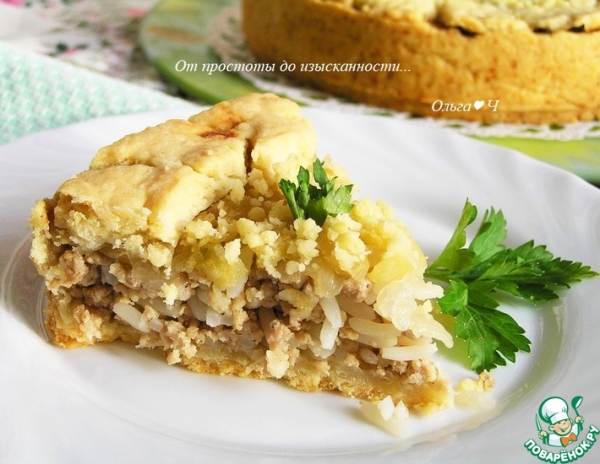 Мясной пирог с рисом, луком, яблоками Мясной пирог с рисом, луком, яблоками