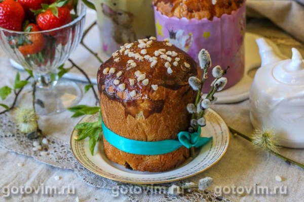 Кулич бриошь с изюмом