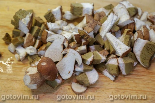 Щи летние с фасолью и белыми грибами Щи летние с фасолью и белыми грибами