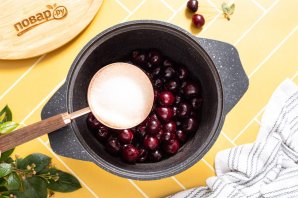 Консервированные вишни Консервированные вишни