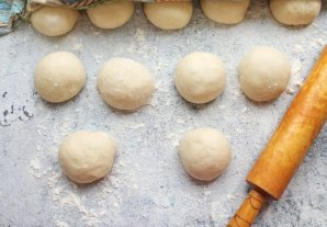 Пирожки с солеными груздями и рисом Пирожки с солеными груздями и рисом