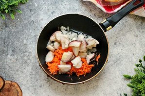 Суп из белых грибов замороженных