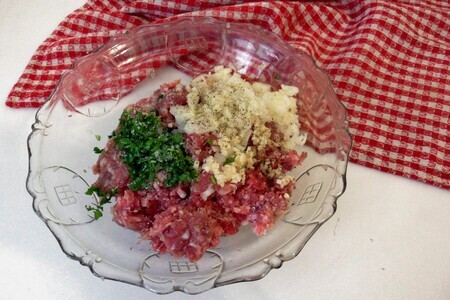 Быстросуп с фрикадельками, белой фасолью и лапшой