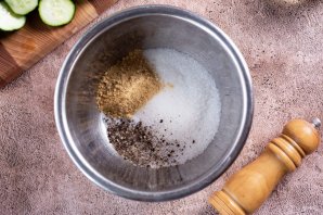 Огурцы в горчичной заливке Огурцы в горчичной заливке