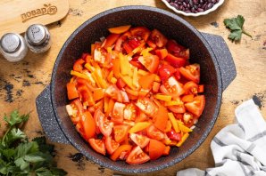 Салат с фасолью на зиму