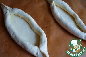 Булки-лодочки с фаршем и сыром