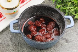 Кето-варенье из клубники на зиму Кето-варенье из клубники на зиму