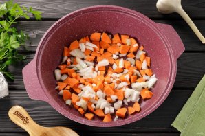 Тушеная картошка с фаршем Тушеная картошка с фаршем