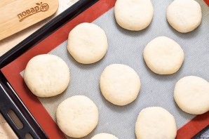 Постные пирожки с повидлом