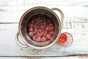 Вишня в вине Вишня в вине