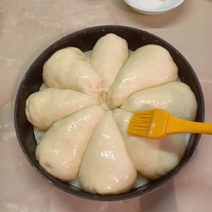 Пирог с яблоками и изюмом Пирог с яблоками и изюмом