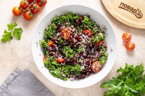 Салат из фасоли с киноа Салат из фасоли с киноа