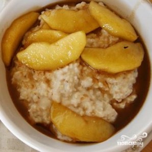 Овсяная каша с жареными яблоками Овсяная каша с жареными яблоками
