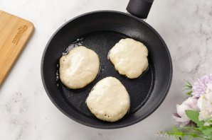Оладушки на кислом молоке
