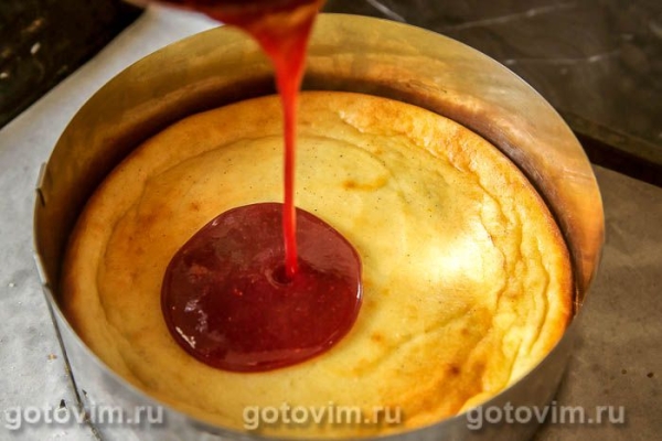 Чизкейк с клубничным желе в духовке