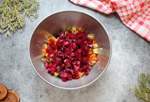 Винегрет с мидиями Винегрет с мидиями