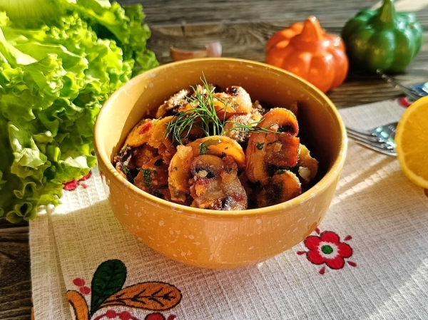 Чесночные шампиньоны с "копчёным" ароматом
