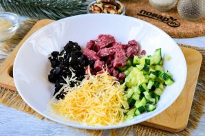 Салат "Зимняя сказка" Салат "Зимняя сказка"