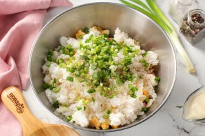 Крабовый салат классический без огурца Крабовый салат классический без огурца