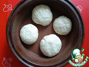 Маковые булочки с протёртой черникой