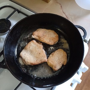 Эскалоп из курицы с соусом Эскалоп из курицы с соусом