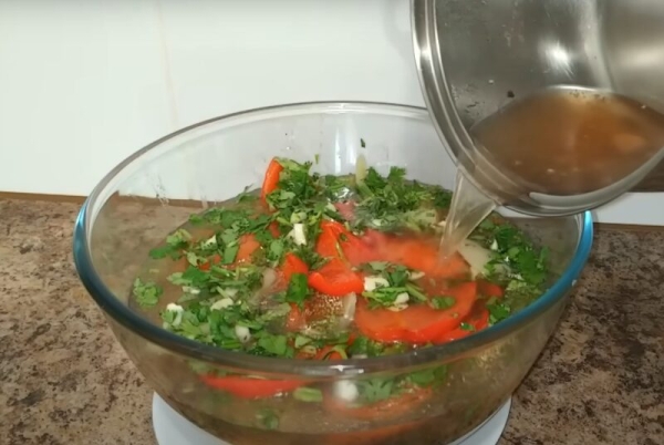 Маринованные баклажаны с перцем. Обалденная закуска: оторваться невозможно Маринованные баклажаны с перцем. Обалденная закуска: оторваться невозможно